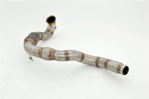 Friedrich Motorsport 90mm Downpipe 200 Zellen HJS Sport Kat für Mercedes W176