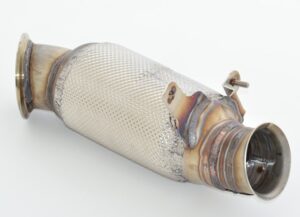 Friedrich Motorsport 90mm Downpipe mit 300 Zellen HJS Sport Kat für BMW 1er